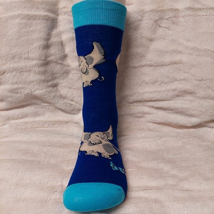 Blå sokker med elefant og mus 